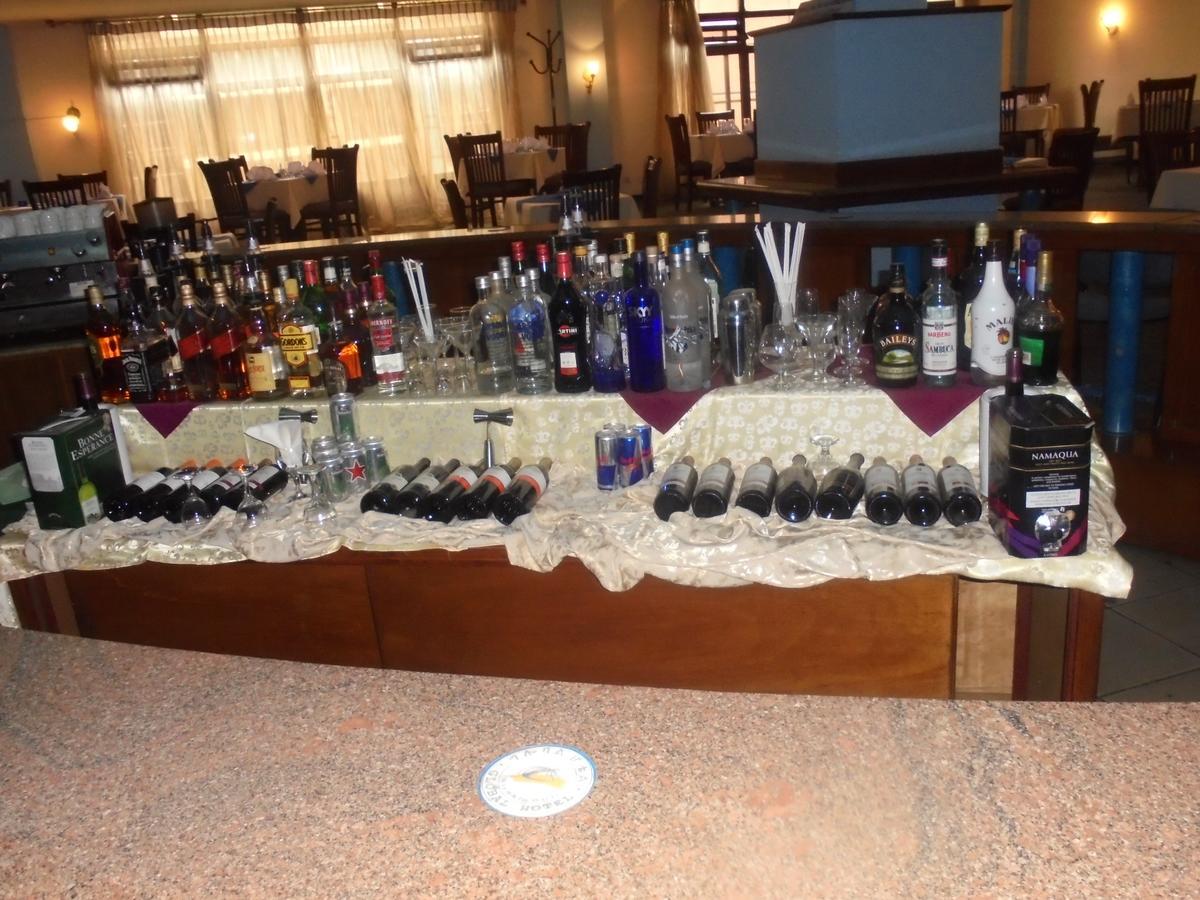 Global Hotel Addis Abeba Esterno foto